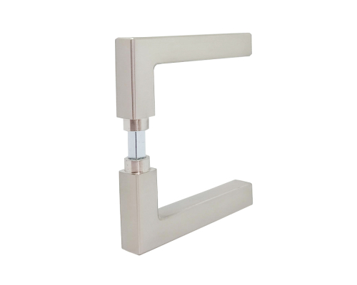 15600 Ручка квадратна, 710